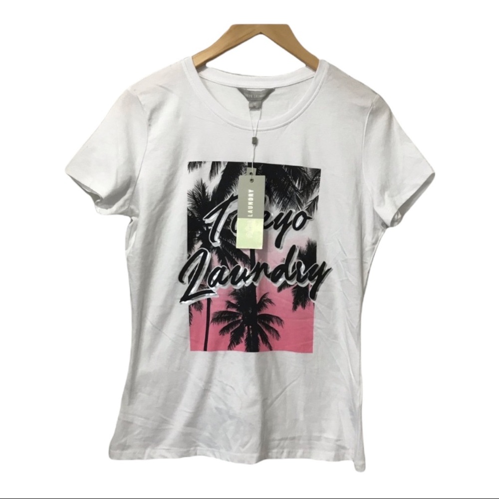 TOKYO LAUNDRY WHITE TEE AIRBRUSH PINK BLACK TROPICAL PALM TREE GRAPHIC TEE